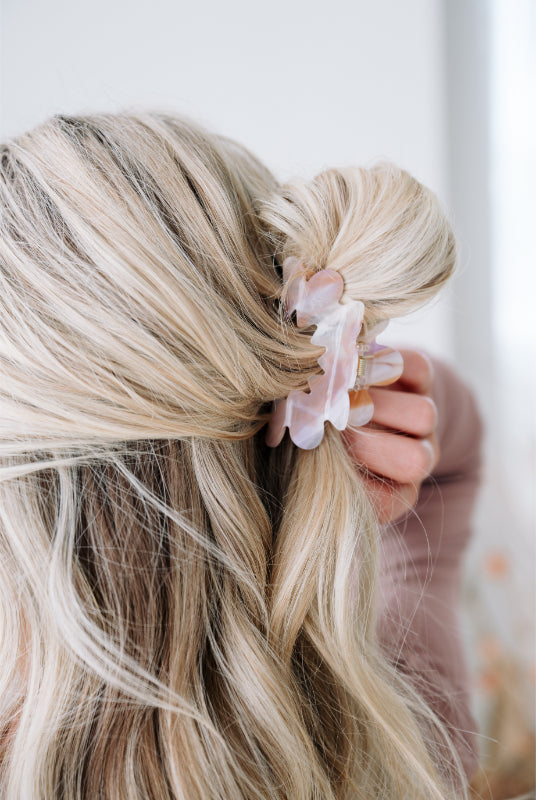 Bella Claw Clip