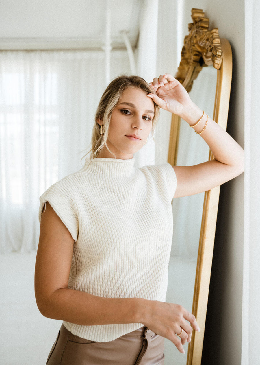 The Cara Hoop Earrings